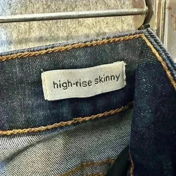 Social Standard by Sanctuary High-Rise Skinny Jeans - Size 8/29 - Picture 6 of 7